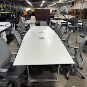 13' Global Conference Table