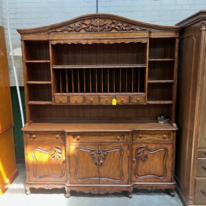 Hutch and Buffet